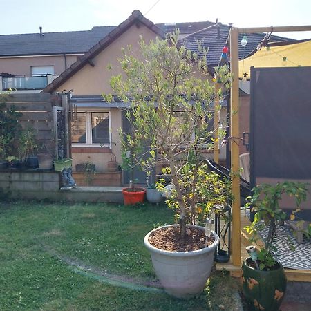 Maison Champetre Deville-les-Rouen Екстер'єр фото